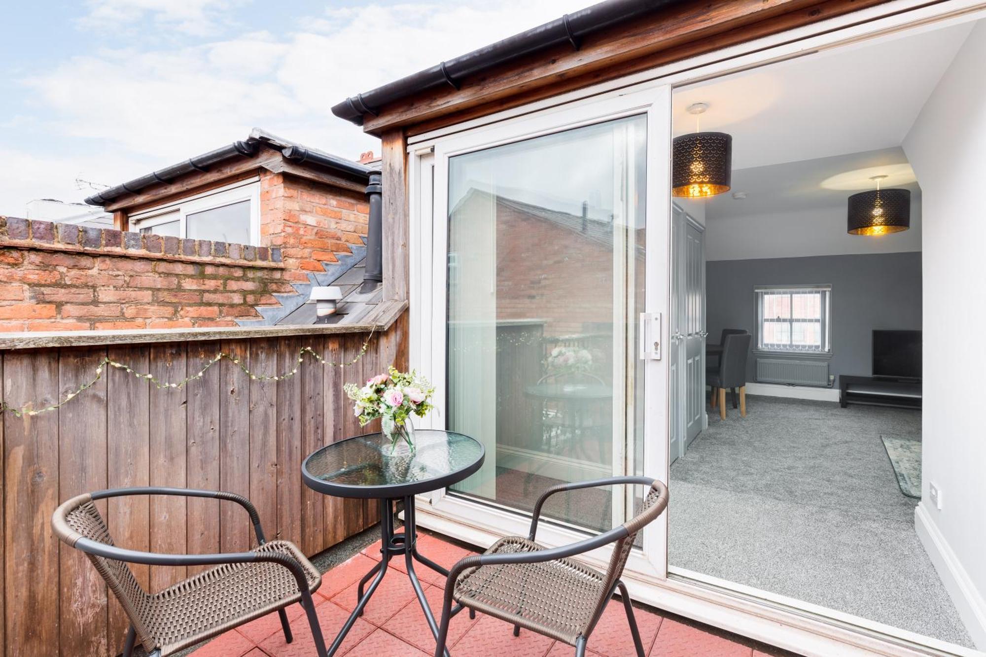 Duplex Loft Apartment With Balcony & Private Entrance In Jq Birmingham Exterior foto